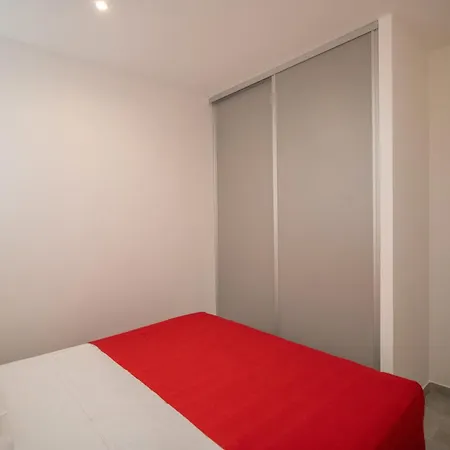 Splendide Grand Neuf Albitreccia