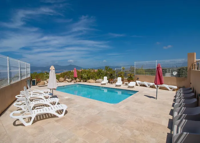 Splendide Grand Neuf Apartment Albitreccia
