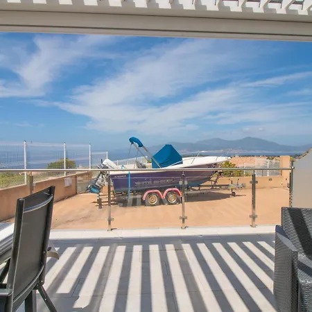 Splendide Grand Neuf Albitreccia