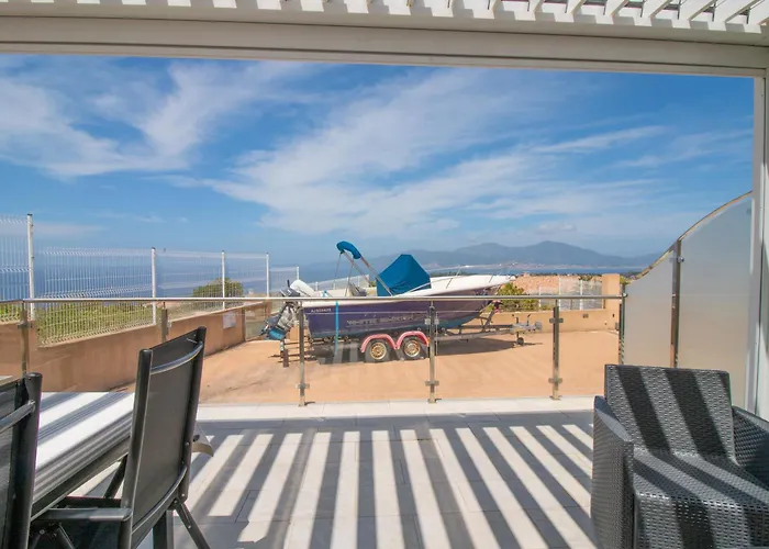 Splendide Grand Neuf Albitreccia